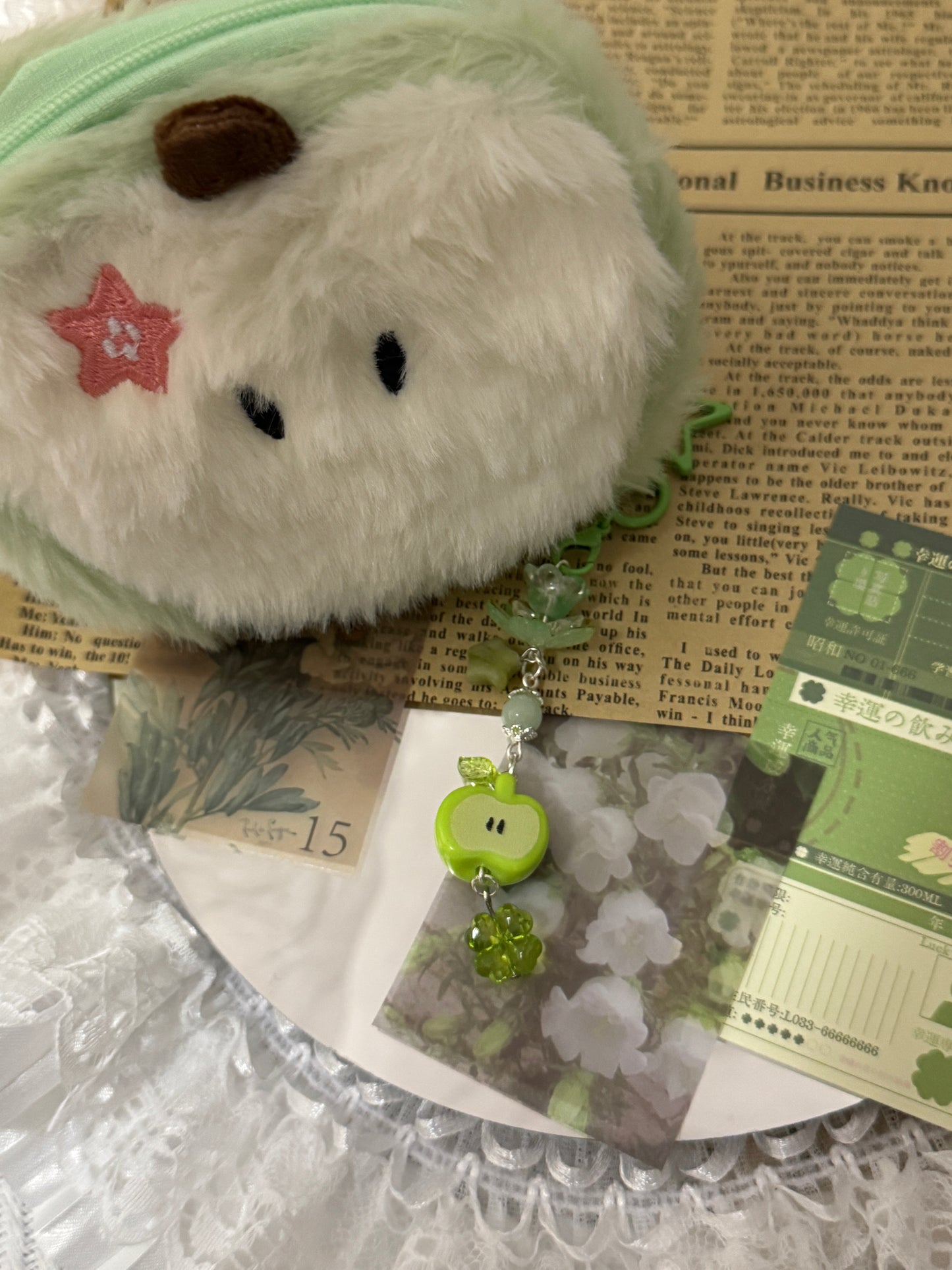 Apple Lily White keychain β¨ππ